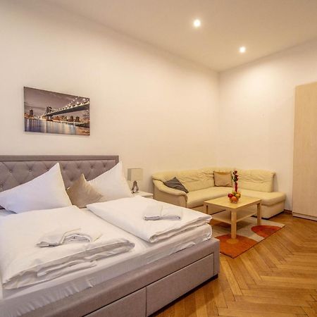 Sauna Apartment By Ruterra Praga Exterior foto