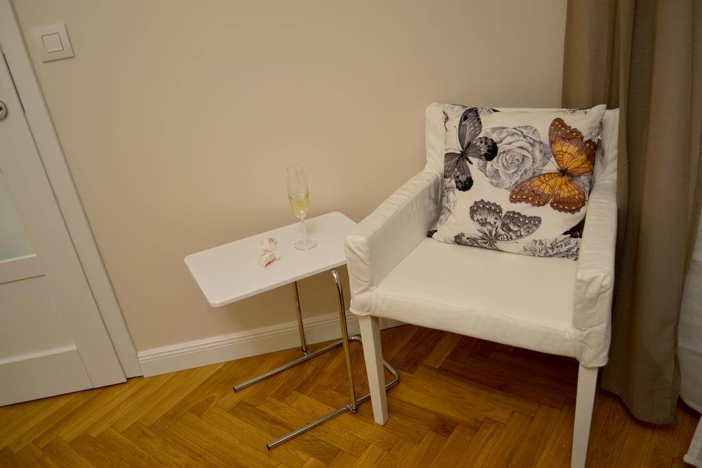 Sauna Apartment By Ruterra Praga Exterior foto