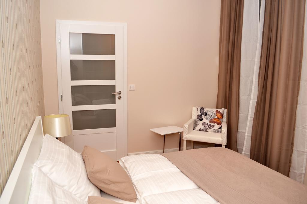 Sauna Apartment By Ruterra Praga Exterior foto