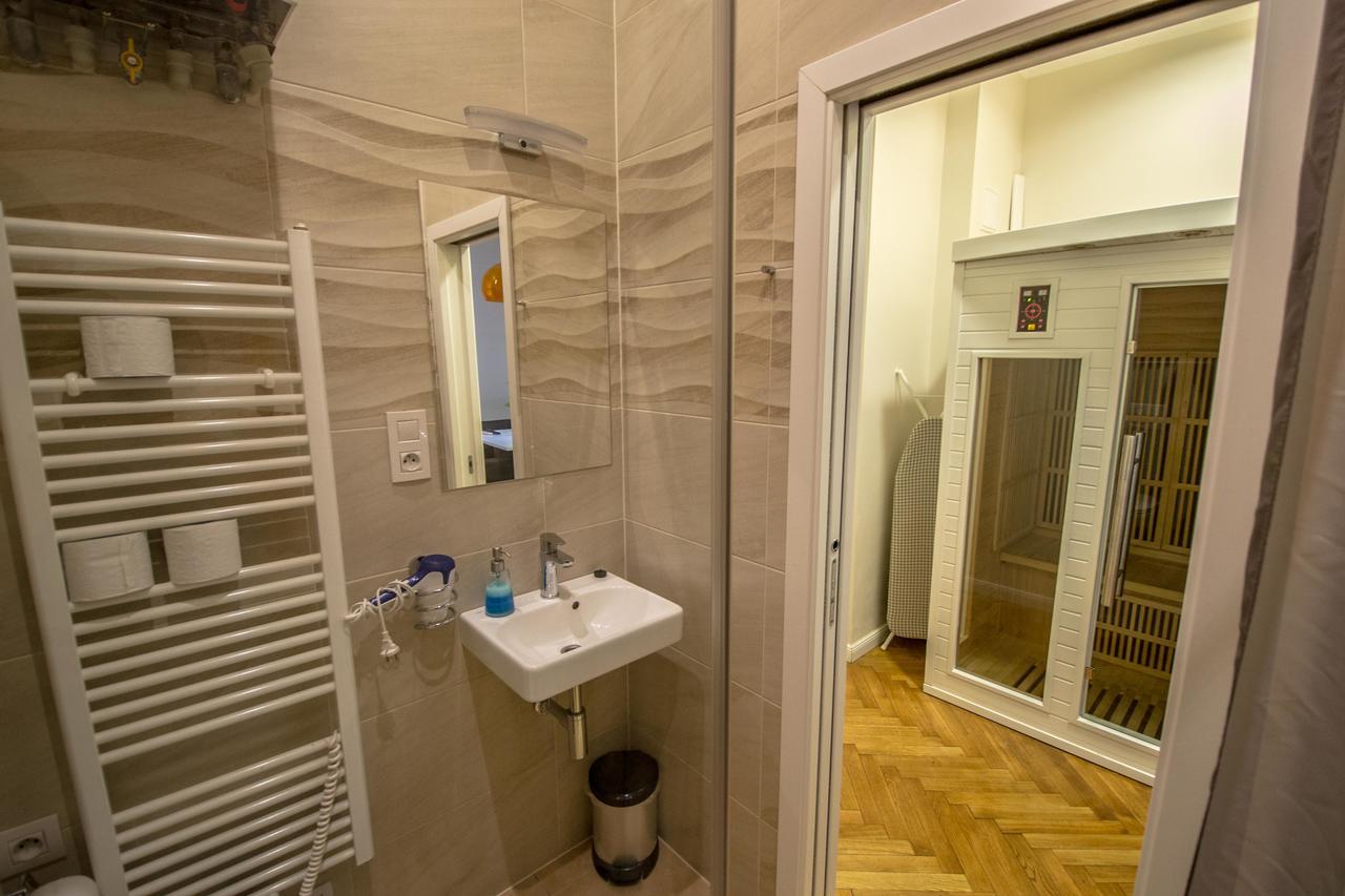 Sauna Apartment By Ruterra Praga Exterior foto