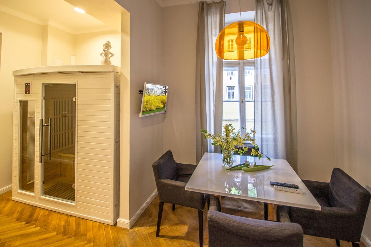 Sauna Apartment By Ruterra Praga Exterior foto