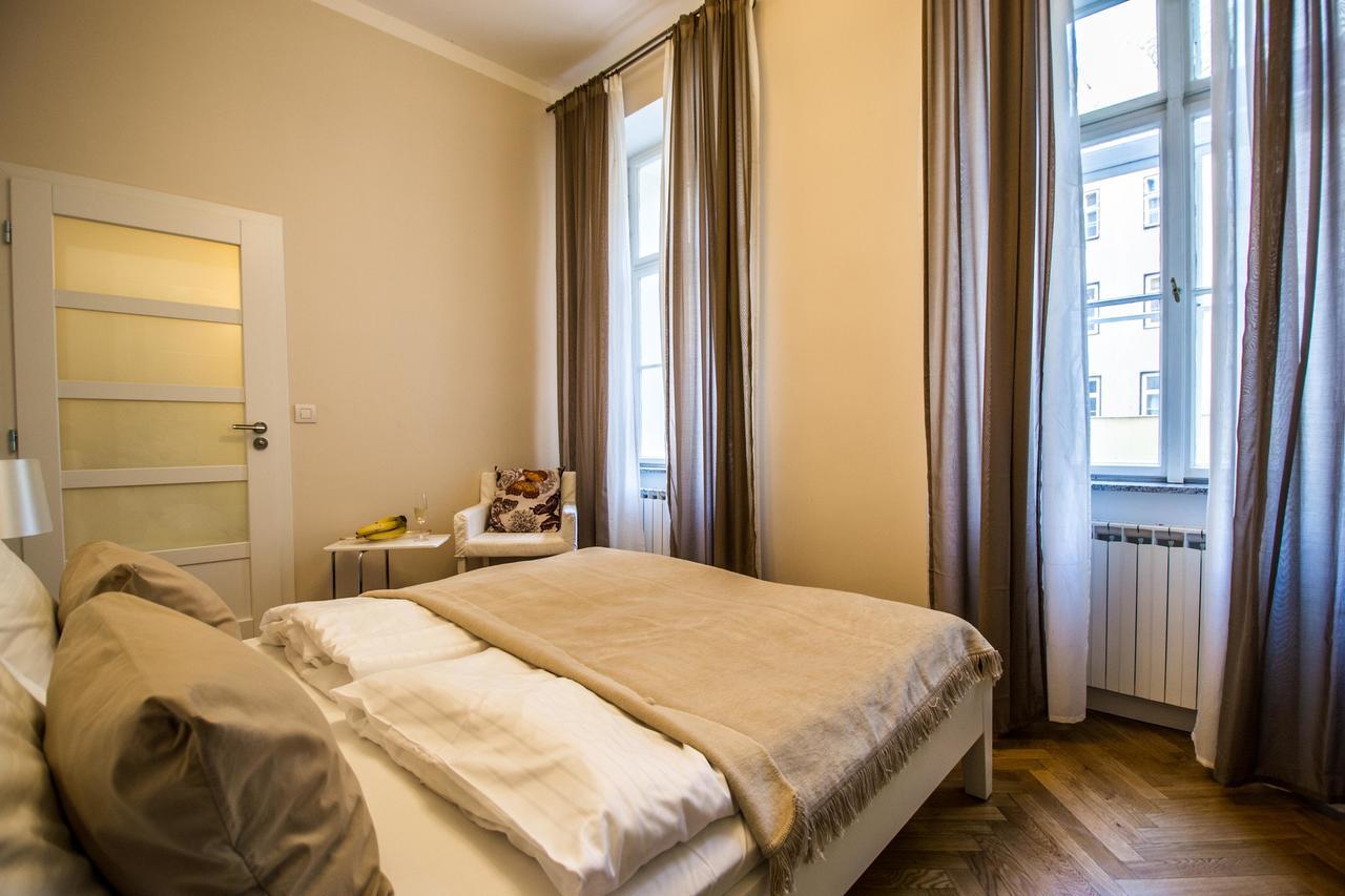 Sauna Apartment By Ruterra Praga Exterior foto