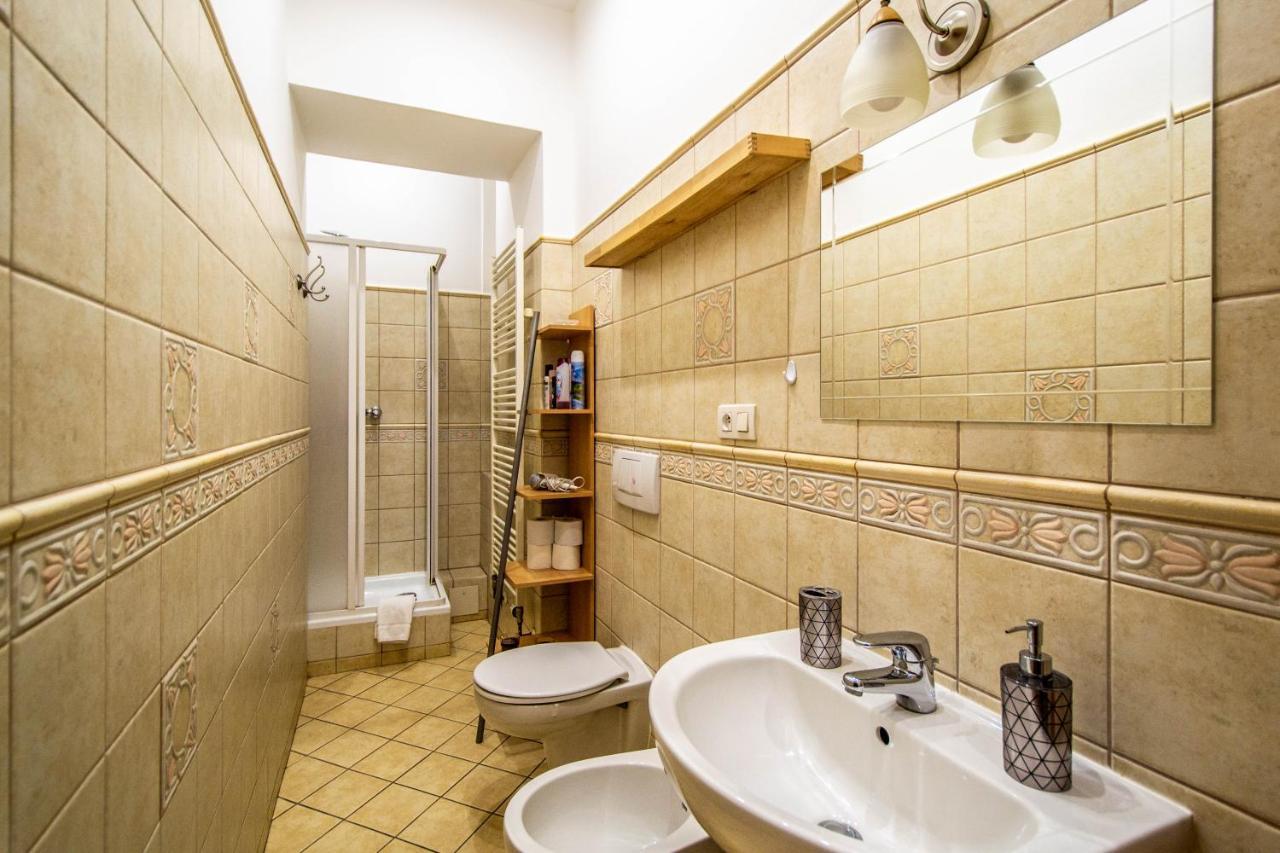 Sauna Apartment By Ruterra Praga Exterior foto